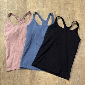Lot of 3 Ebb to Street Lululemon Tank Tops Black / Pink / Blue Size 8